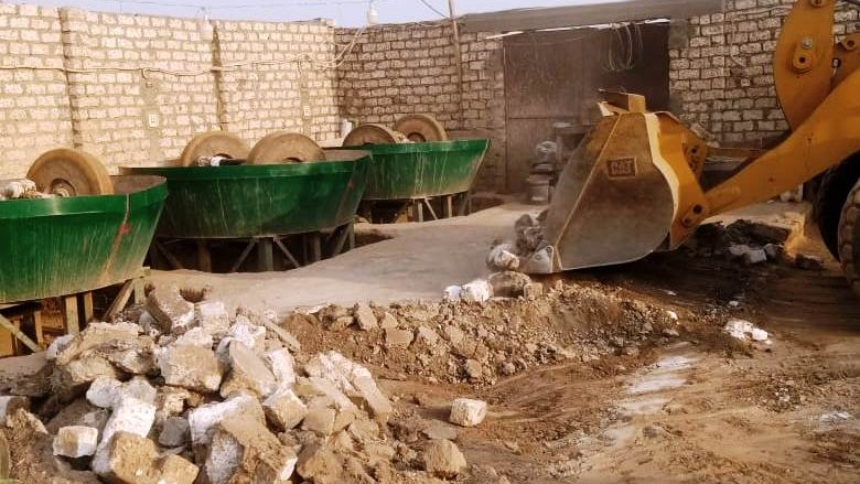 جهود إزالة التعديات والإشغالات بأسوان