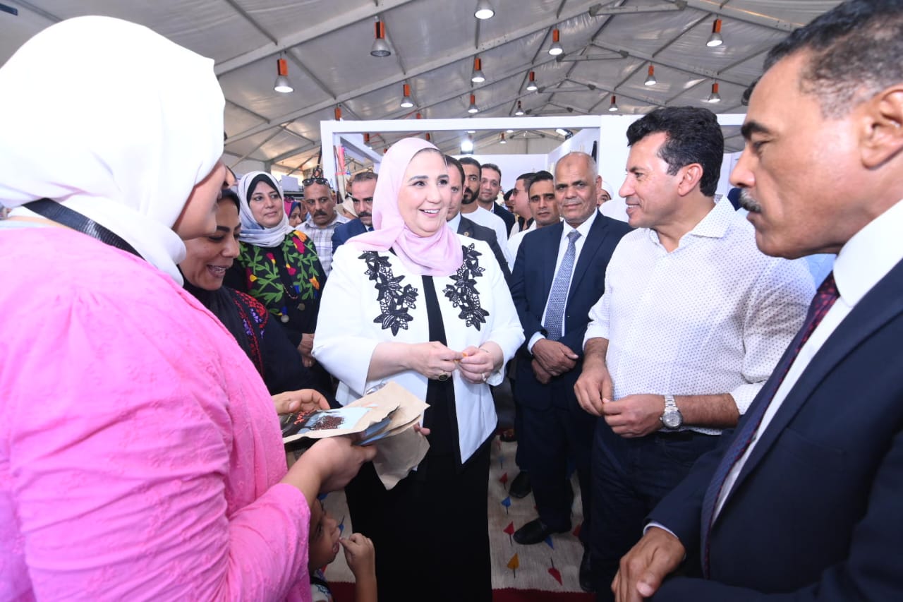 وزيرة التضامن الإجتماعى