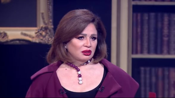 الفنانة إلهام شاهين 