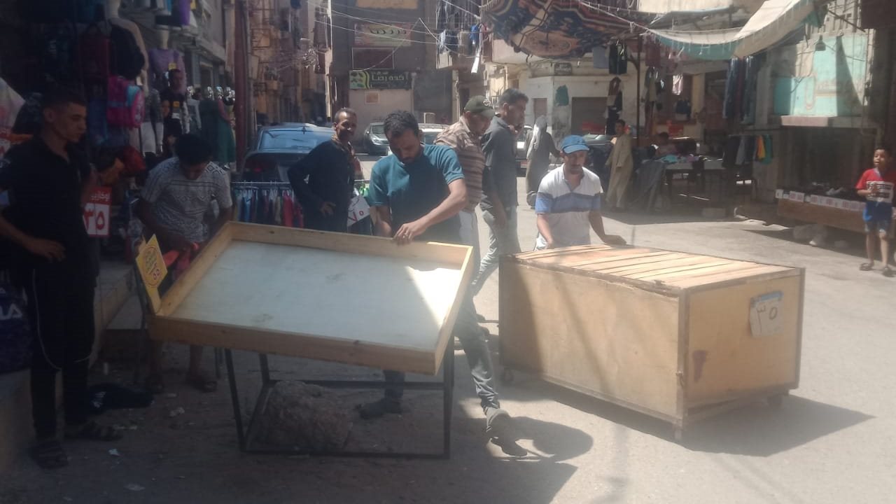 حملات لرفع الإشغالات بأسيوط 