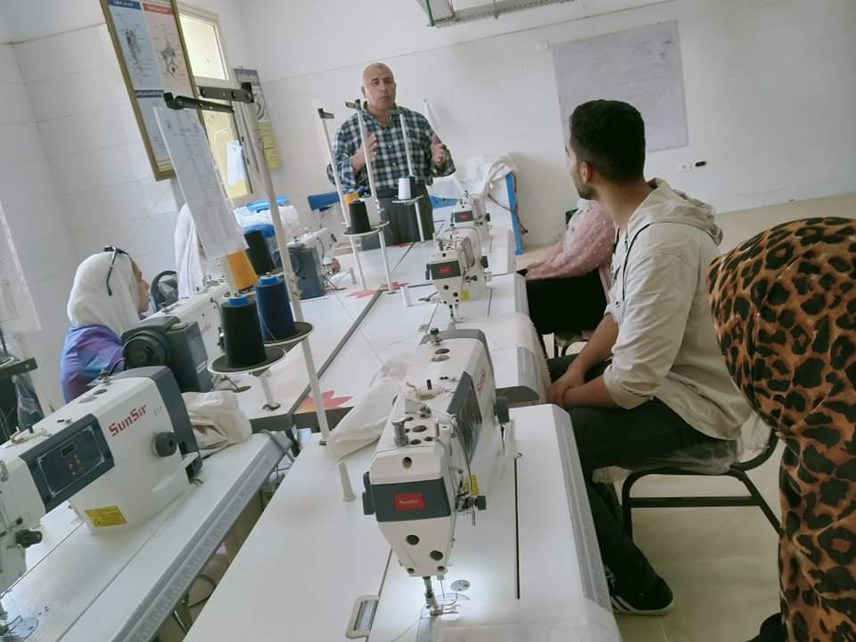 دورات تدريب علي الحياكة لطلبة جامعة العريش