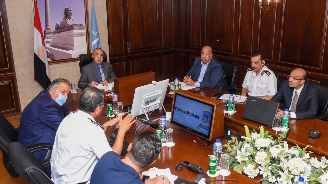 محافظ الإسكندرية 