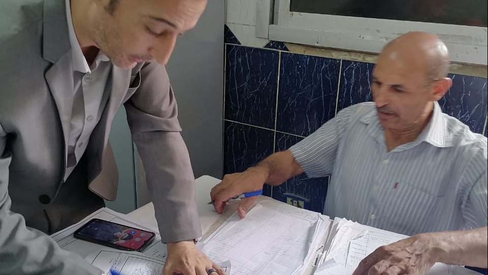 إحالة موظفيين للتحقيق