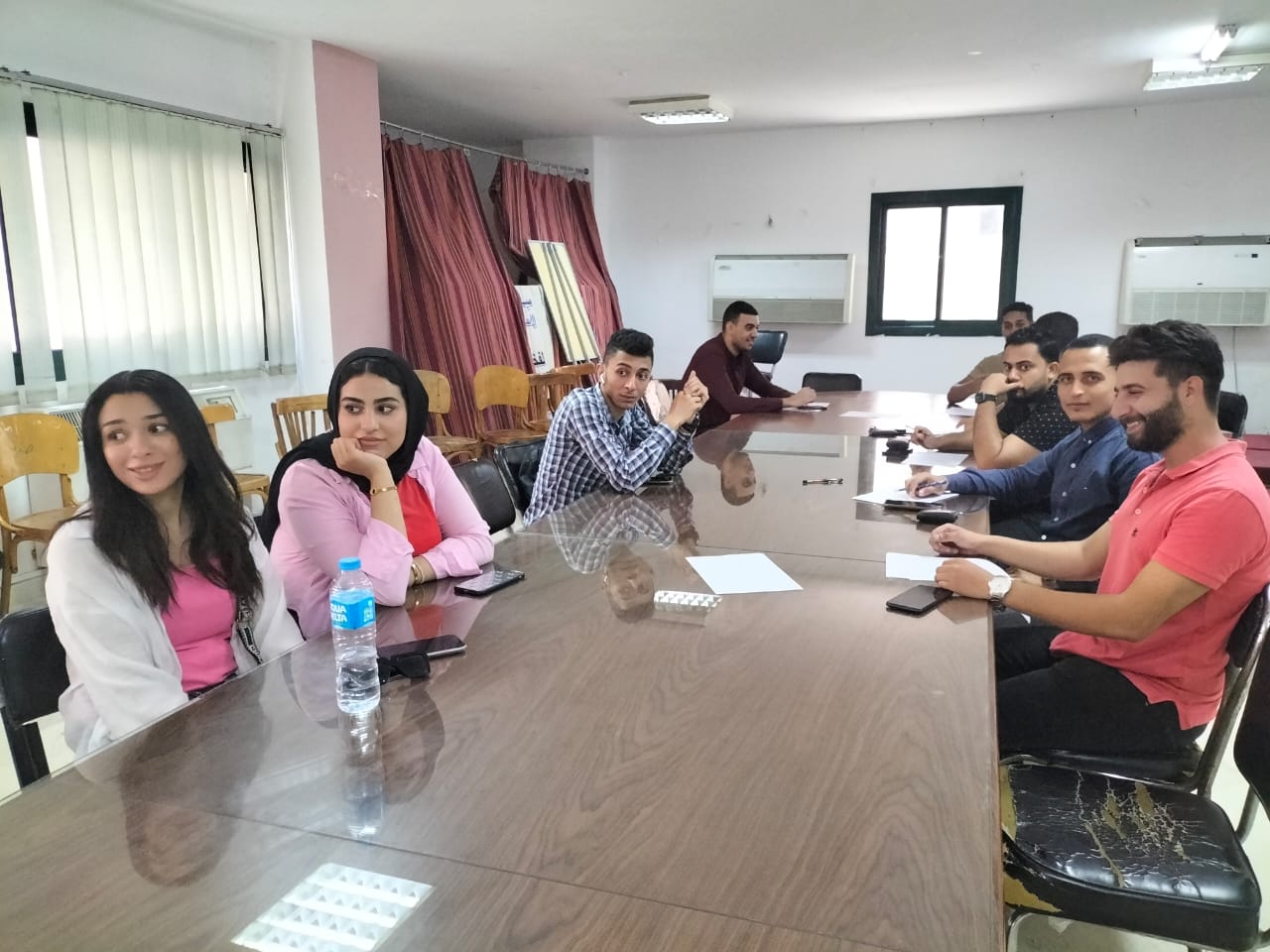 جانب من تدريب طلاب جامعة فاروس