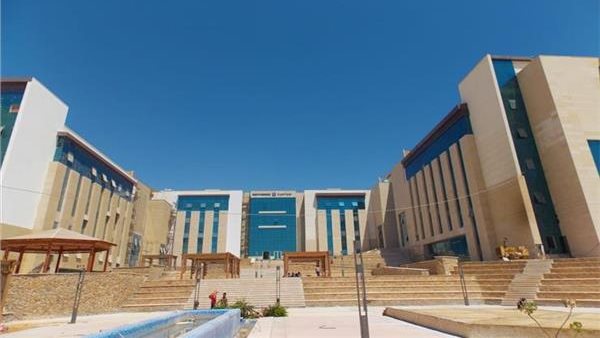 جامعة حلوان الاهلية 