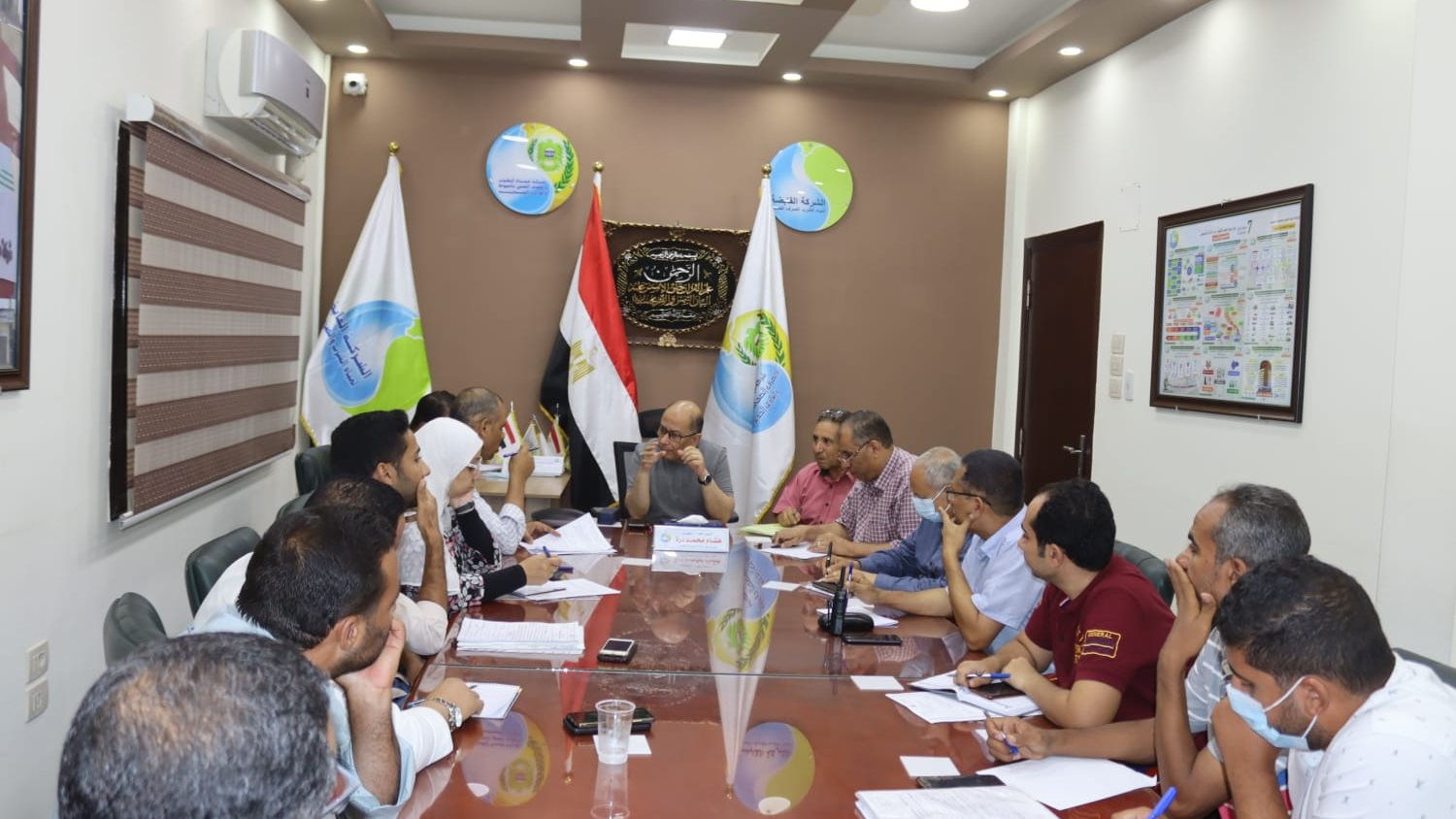 اجتماع شركة مياه الشرب والصرف الصحي بأسيوط 