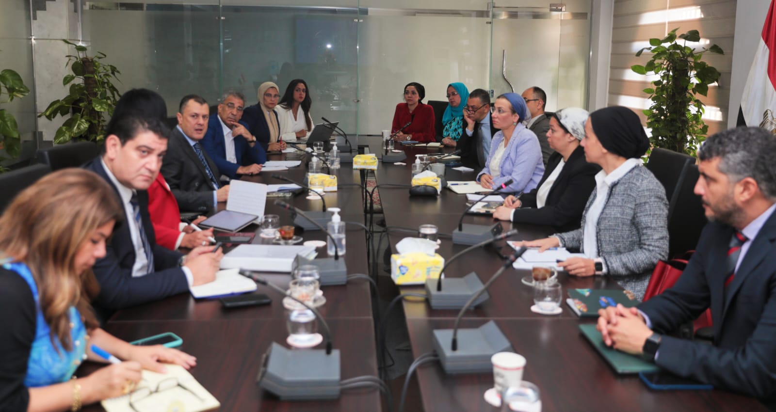 وزيرا السياحة والبيئة 