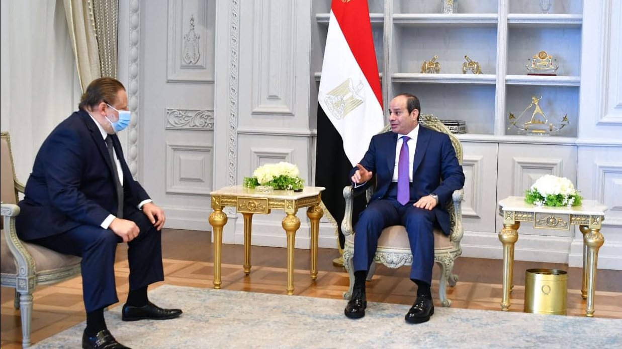 الرئيس السيسي وحسن عبد الله 