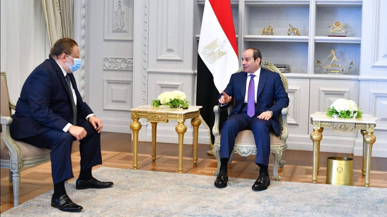 الرئيس السيسي وحسن عبد الله 