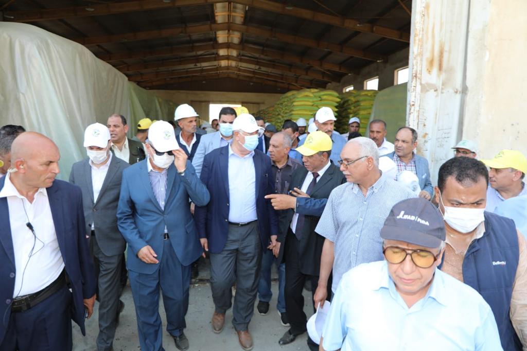 جولة وزير الزراعة 