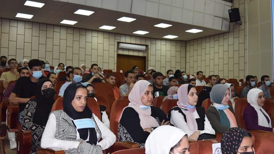 خلال ورشة المعهد القومى للحوكمة والتنمية المستدامة