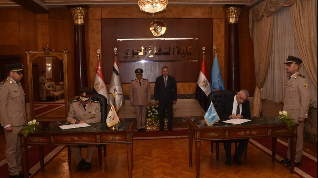 القوات المسلحة توقع بروتوكول تعاون مع هندسة الإسكندرية