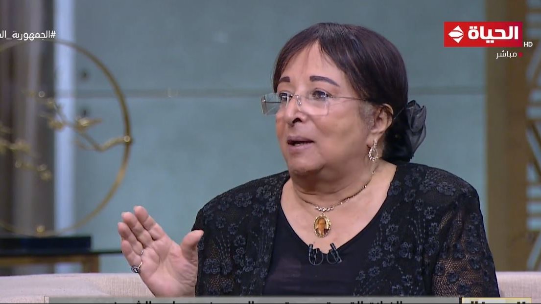 سميرة عبدالعزيز