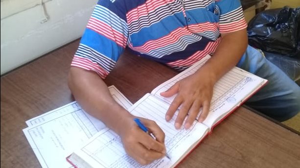 إحالة موظفيين للتحقيق
