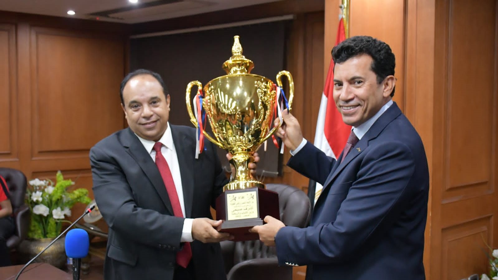 وزير الرياضة