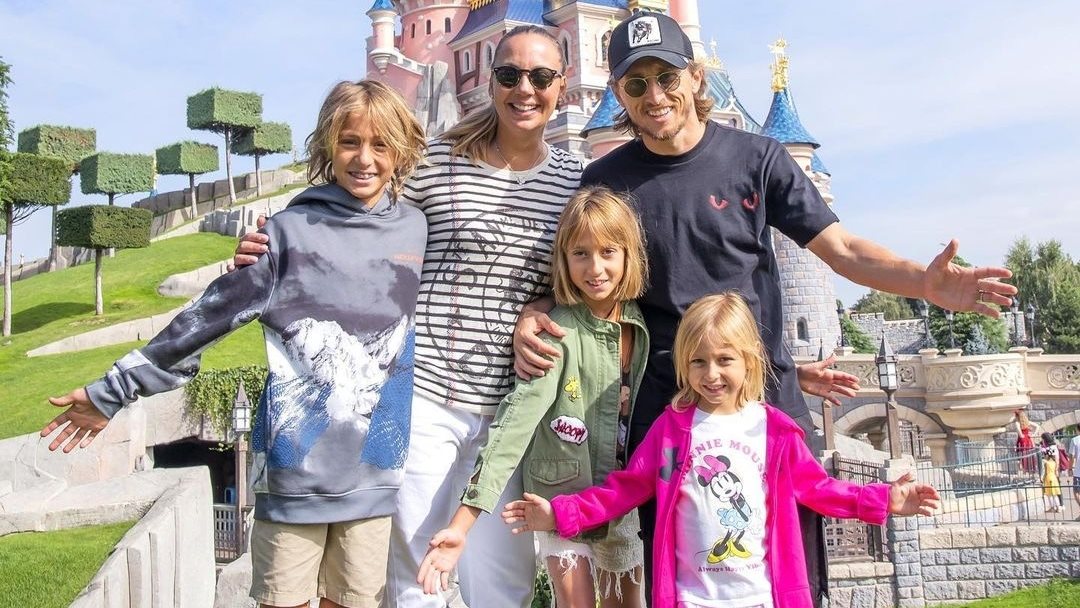 لوكا مودريتش واسرته