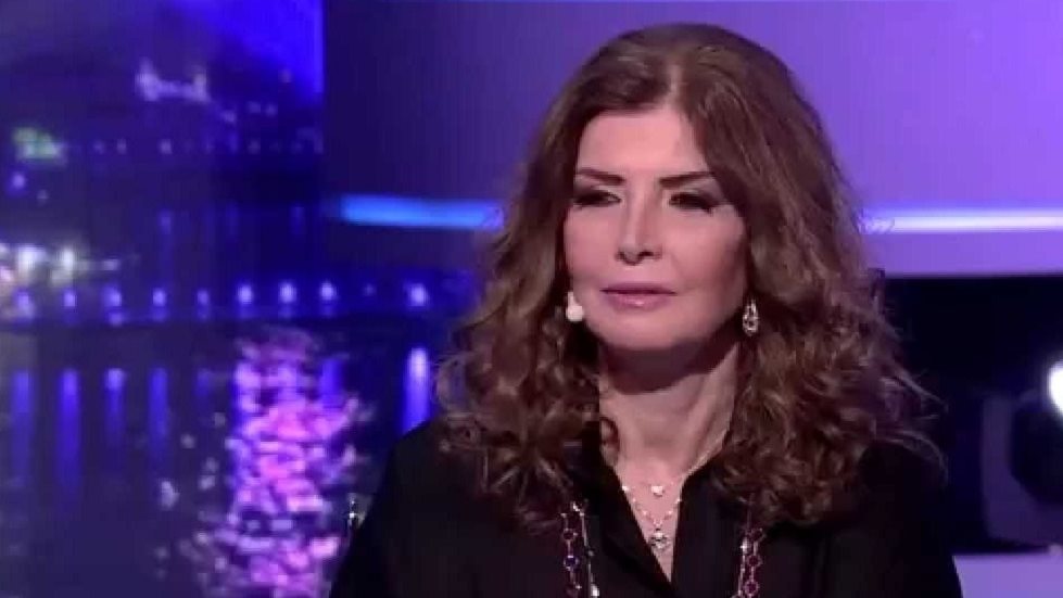 الفنانة ميرفت أمين 