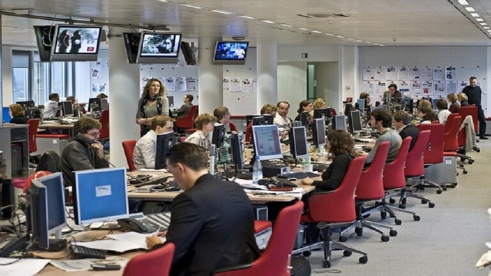 تخفيض ساعات العمل