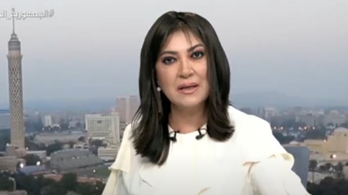 الإعلامية عزة مصطفي