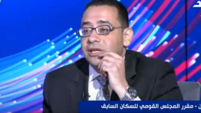 الدكتور عمرو حسن