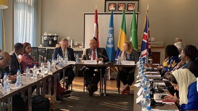 وزير الخارجية يشارك في المائدة الوزارية ضمن أسبوع المناخ