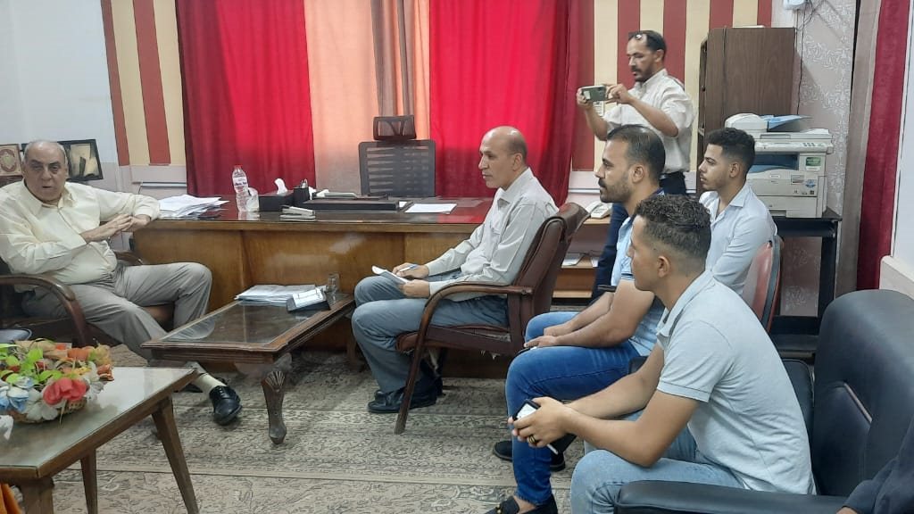 وزير القوى العاملة 