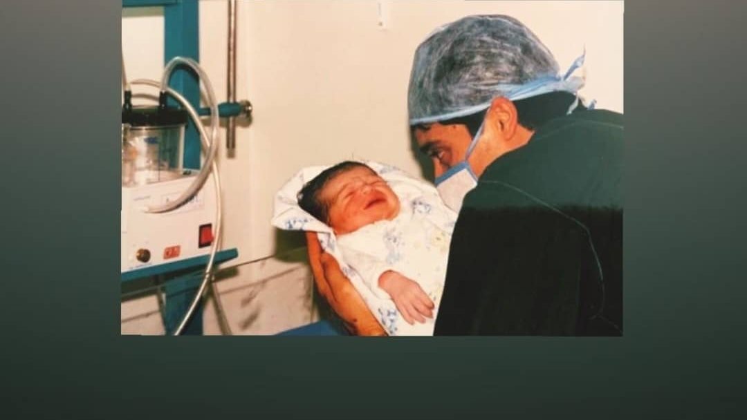 عامر منيب مع ابنته