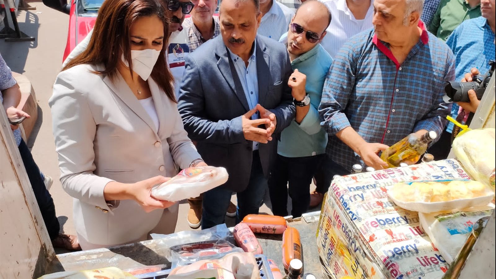 القوافل الغذائية تحت شعار “معا ضد الغلاء”