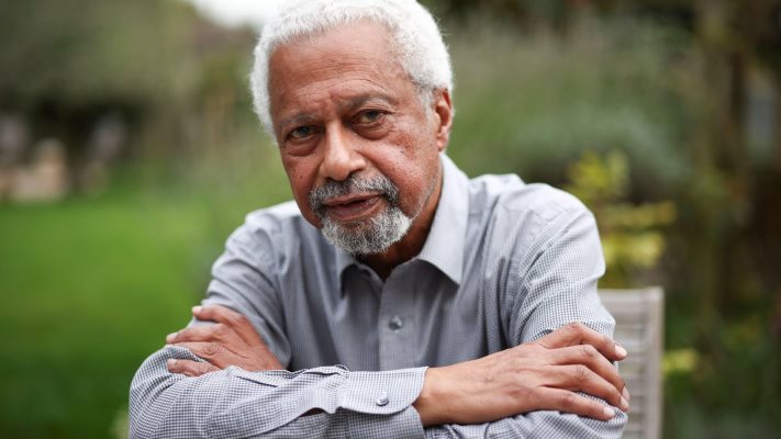 الأديب التنزاني عبدالرازق قرنح