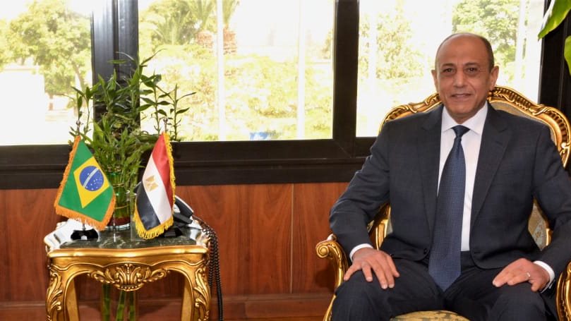 وزير الطيران المدني الفريق محمد عباس حلمي