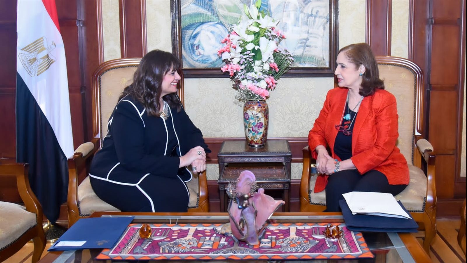 وزيرة الهجرة