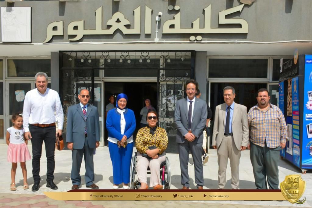 جامعة طنطا 