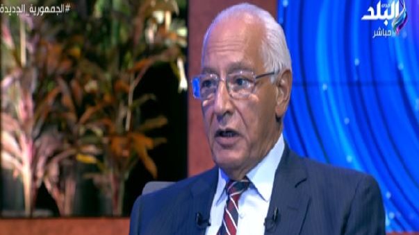 الدكتور علي الدين هلال