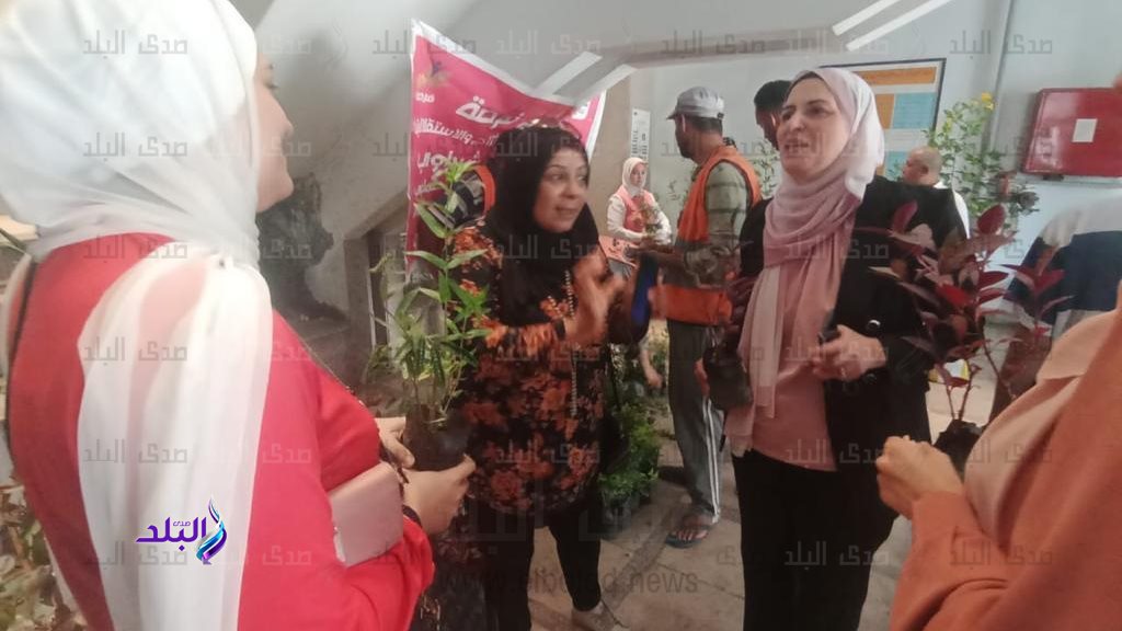 زراعة الأشجار و تحويل بعض الأماكن الخالية من الأشجار إلى مسا