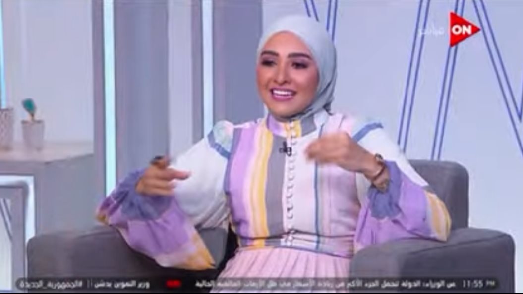 هلا رشدي 