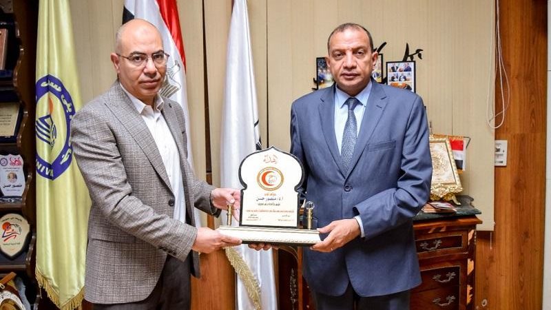 رئيس جامعة بني سويف 