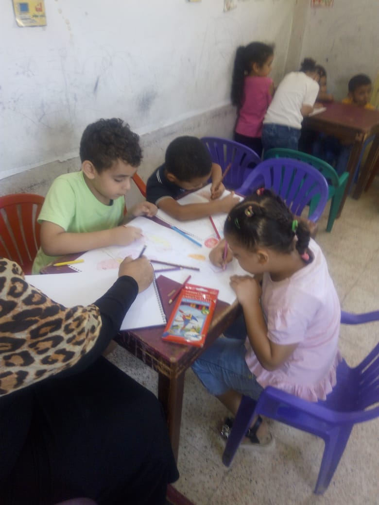 استمرار فعاليات المكتبة الطوافة لليوم التاسع بثقافة السويس