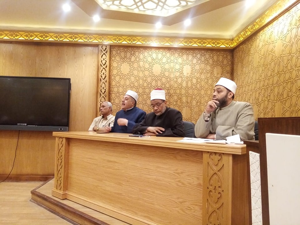 اجتماع إدارة شئون القرآن
