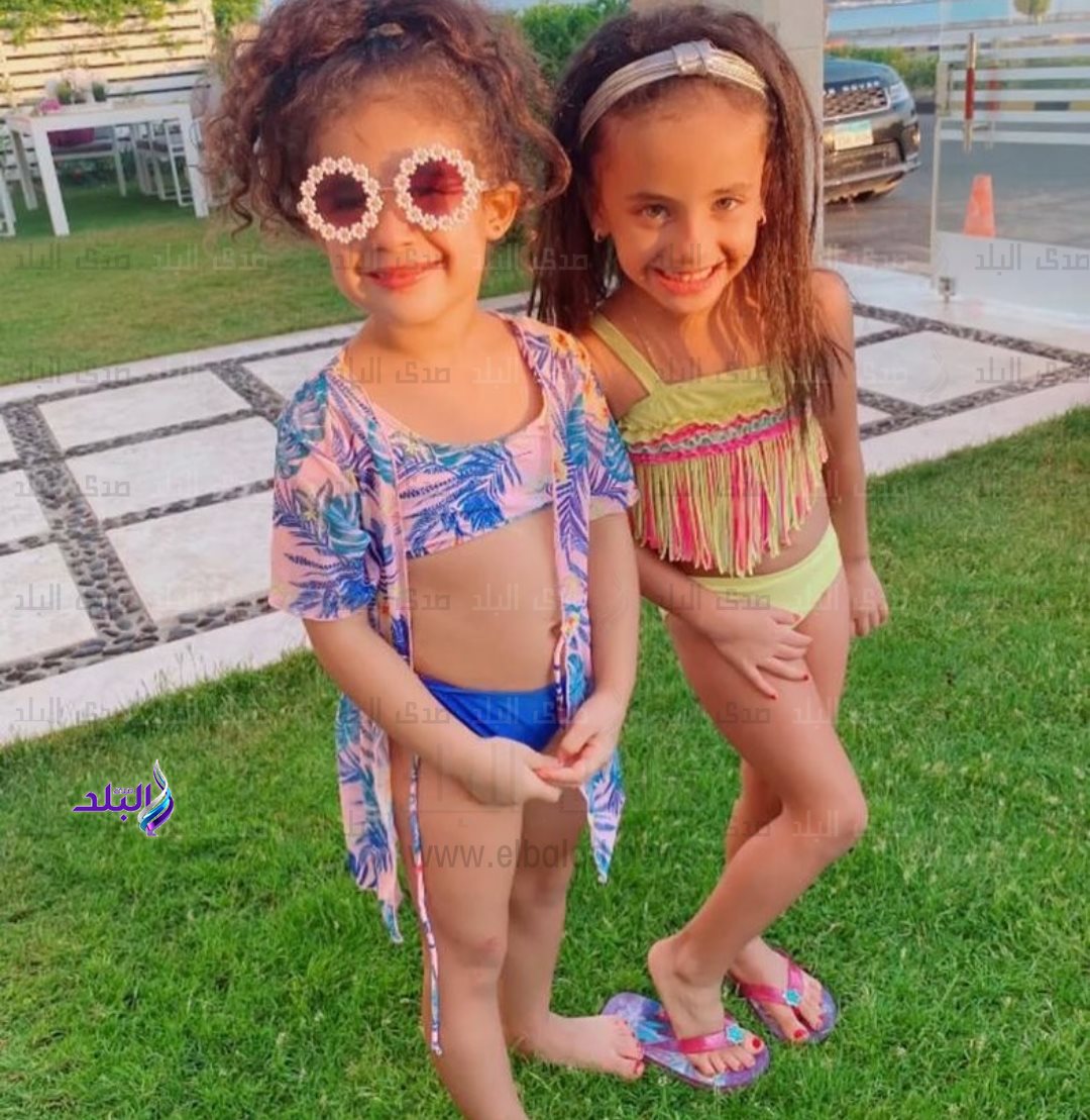 ابنتي زوج بوسي 