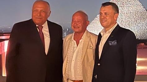 وزير الخارجية وساويرس