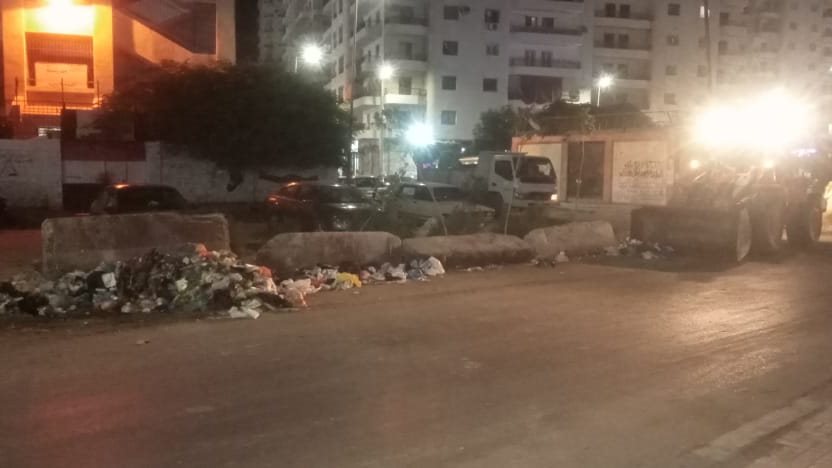 حملات مكبرة لإزالة القمامة
