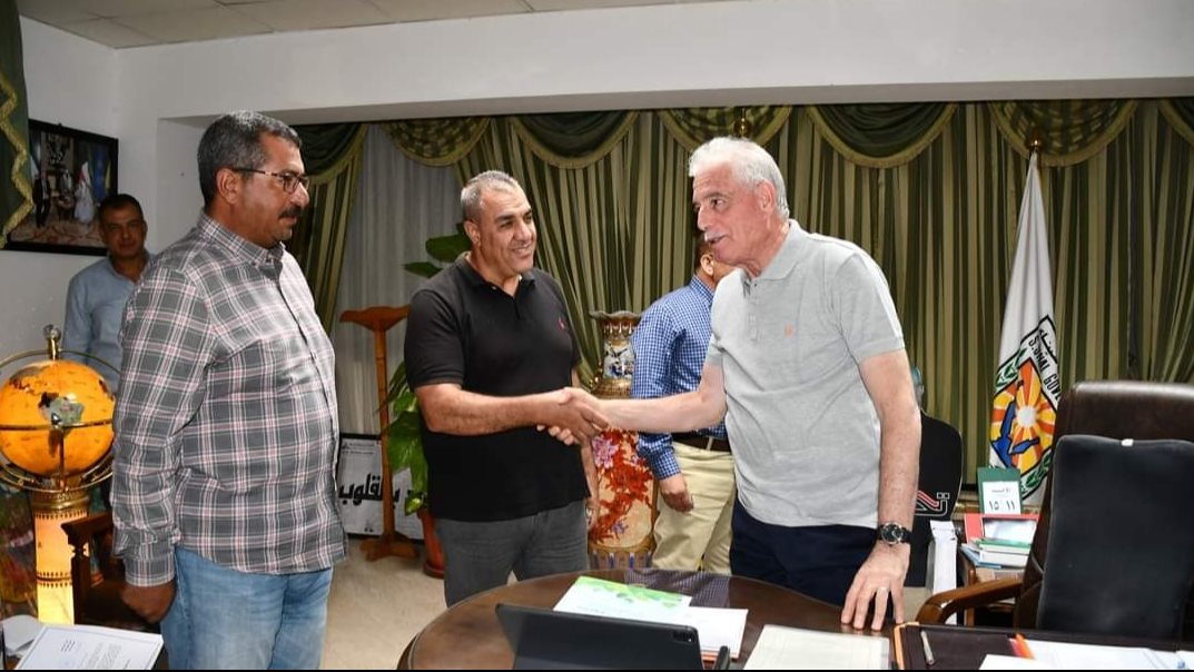 فودة يكافئ العاملين 