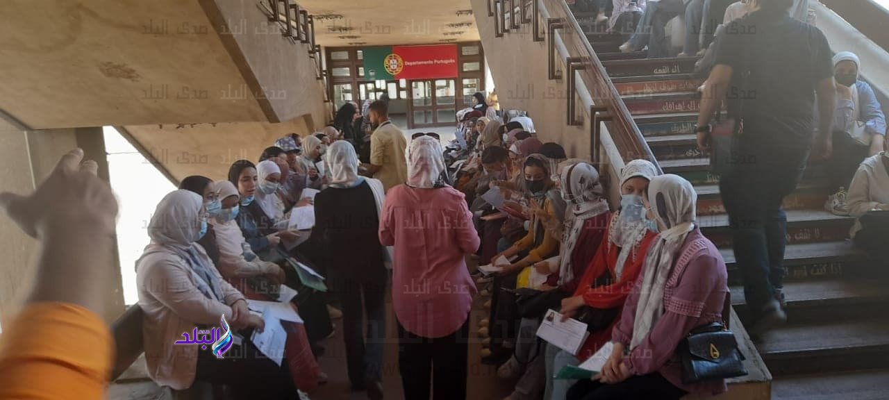 أعمال الكشف الطبي للطلاب الجدد بجامعة عين شمس 