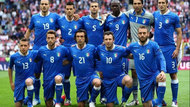 قائمة منتخب إيطاليا لمواجهتي إنجلترا والمجر في التوقف الدولي