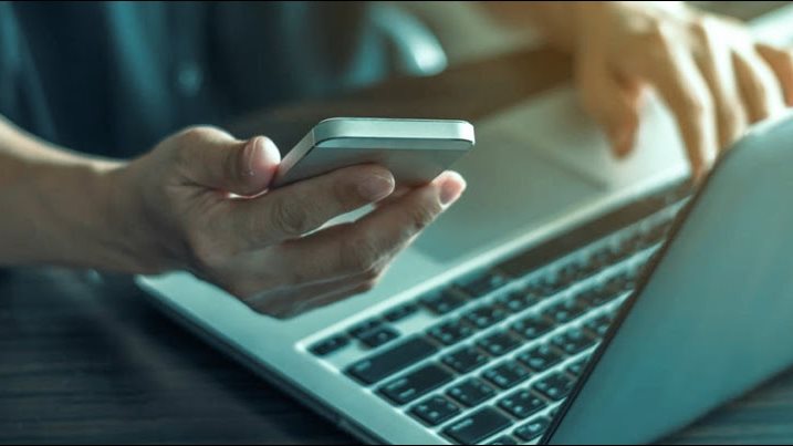 الخط الساخن لاستخراج بطاقة الرقم القومي 