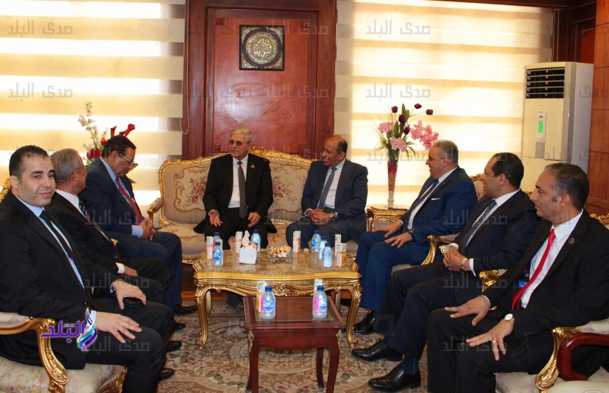 17B72215-344D-4C44-B478-F5C583B8CAF4