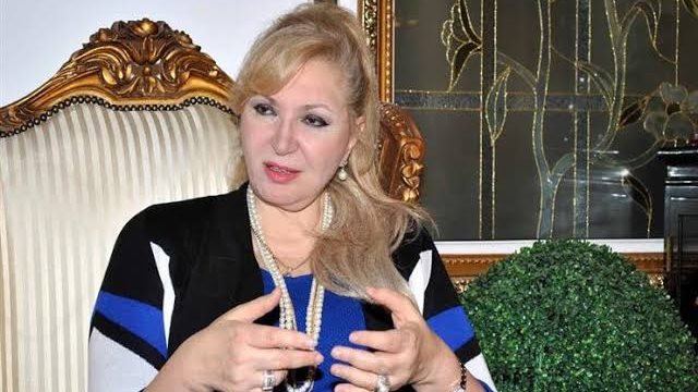سهر الدماطي خبيرة مصرفية 