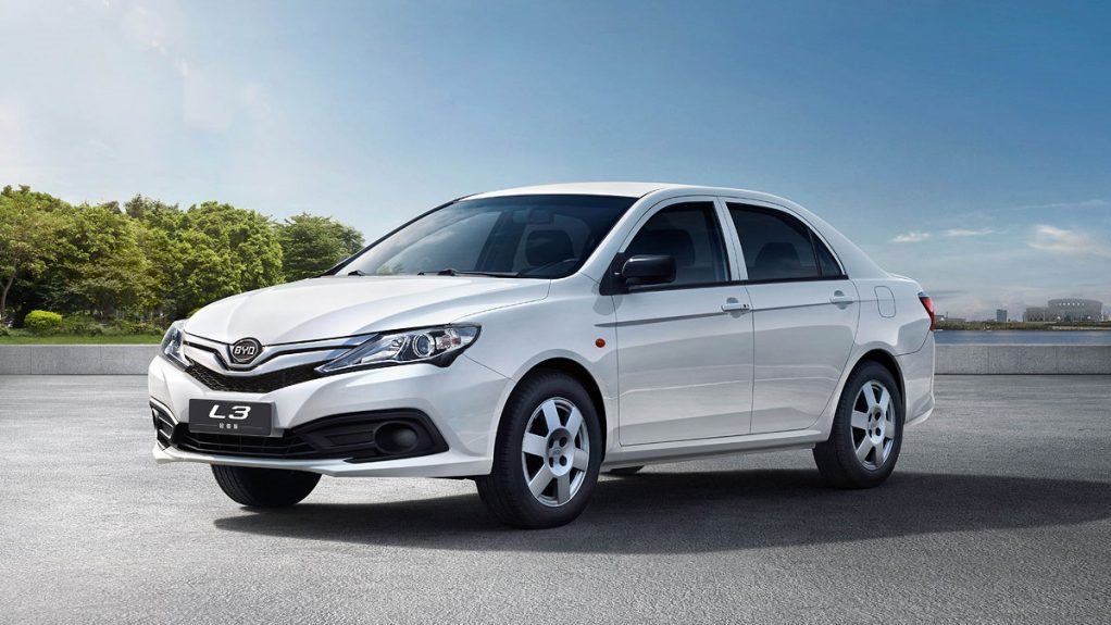 بي واي دي F3 موديل 2022