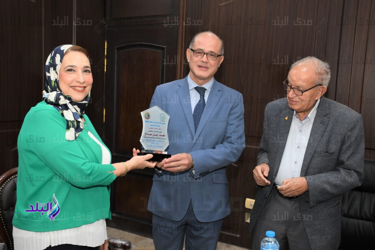 جامعة عين شمس1