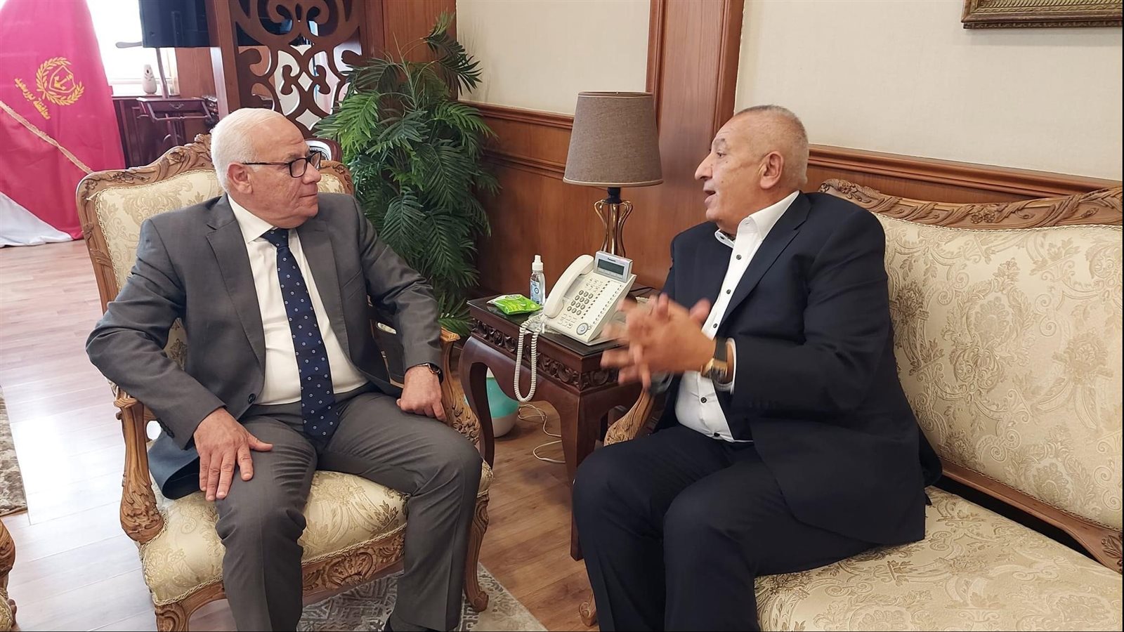 محافظ بورسعيد ورئيس المصري